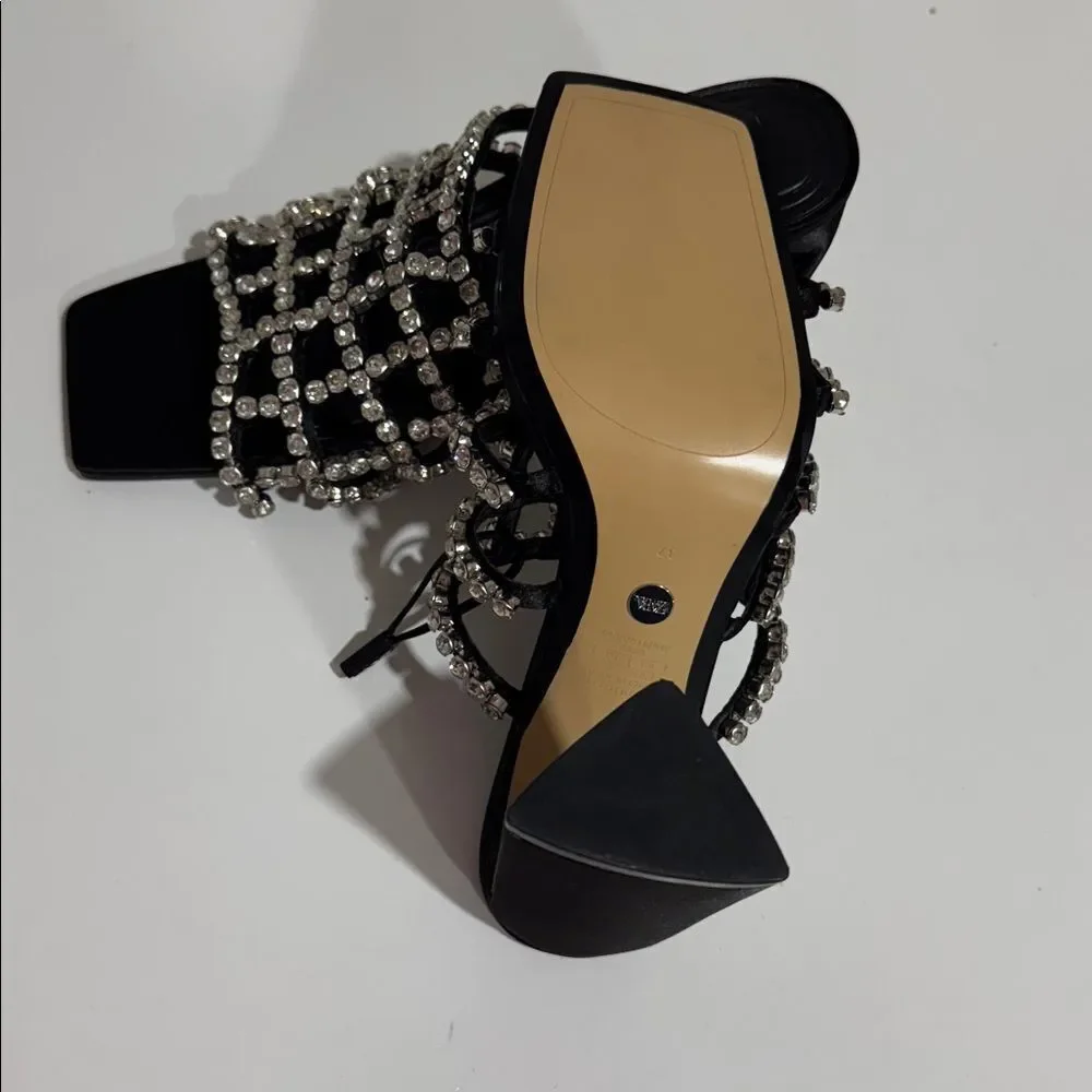 Zara Black Rhinestone Embellished Women's Sandals NWOT - Picture 4 of 5